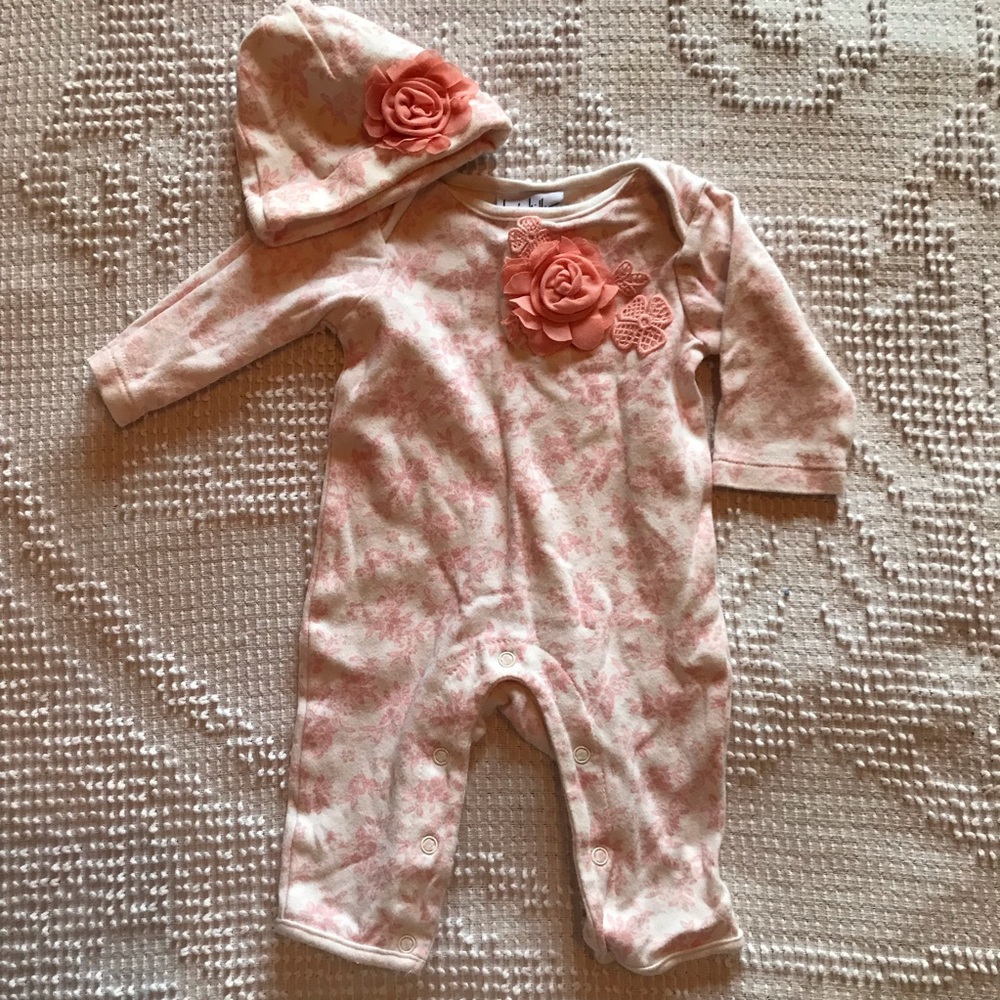 🌸 Nicole Miller New York set 0-3 M 🌸
